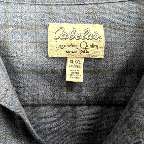 Cabela's Shirt Size XL Blue Plaid Button Down Long Sleeve Double Pocket Layering - Picture 3 of 5